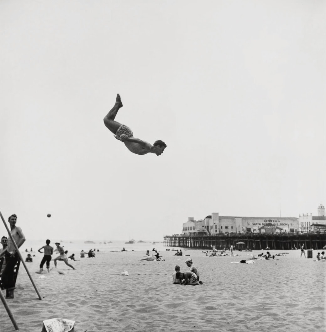 Loomis Dean, 'Fun at the Santa Monica Beach, California, 1948'